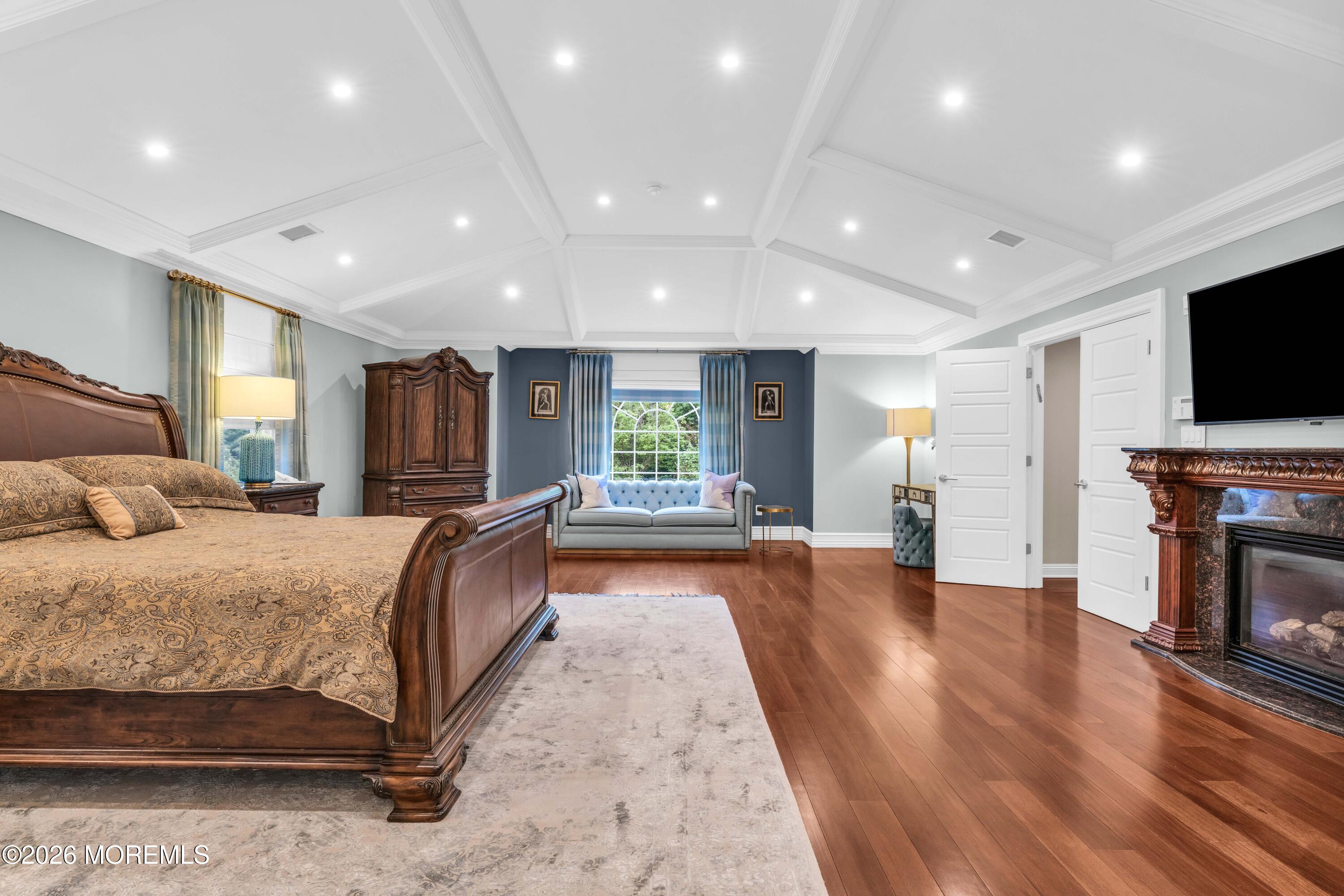 45 Centerville Road Holmdel NJ 07733