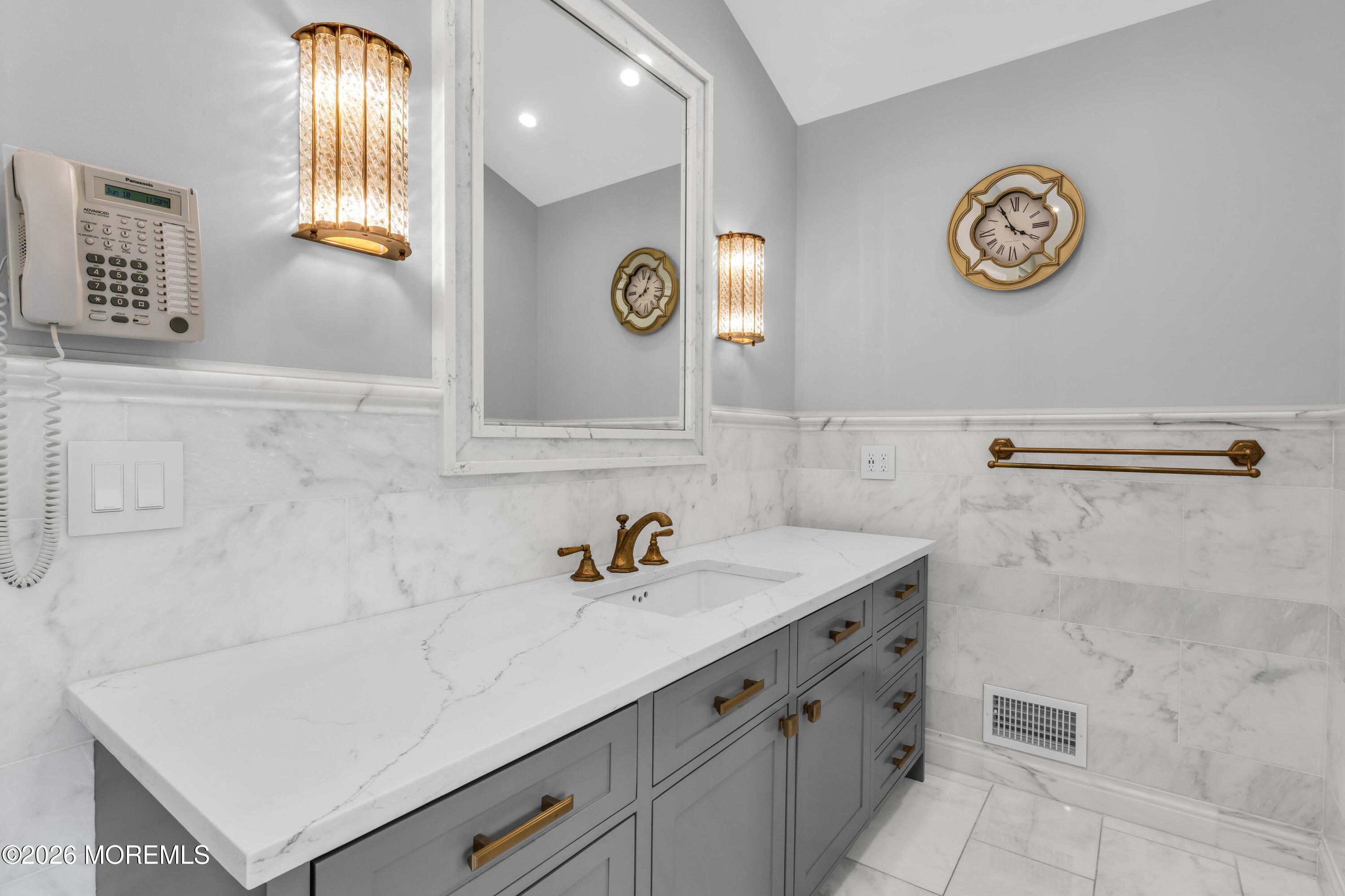 45 Centerville Road Holmdel NJ 07733