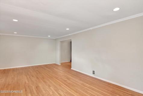 12 Margie Road East Brunswick NJ 08816