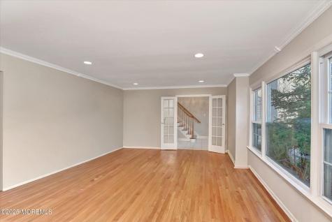 12 Margie Road East Brunswick NJ 08816