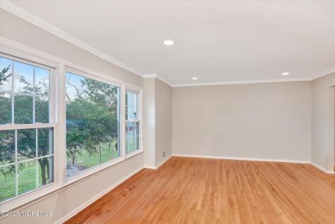12 Margie Road East Brunswick NJ 08816