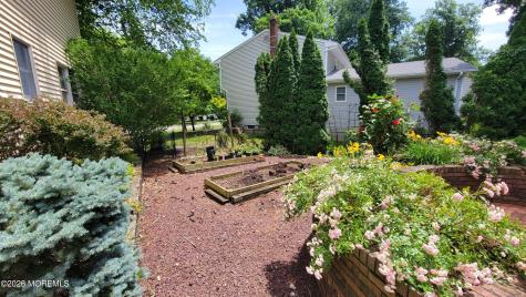 12 Margie Road East Brunswick NJ 08816
