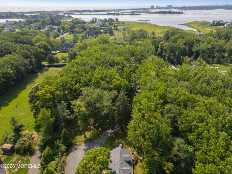 52 Shrewsbury Drive Rumson NJ 07760
