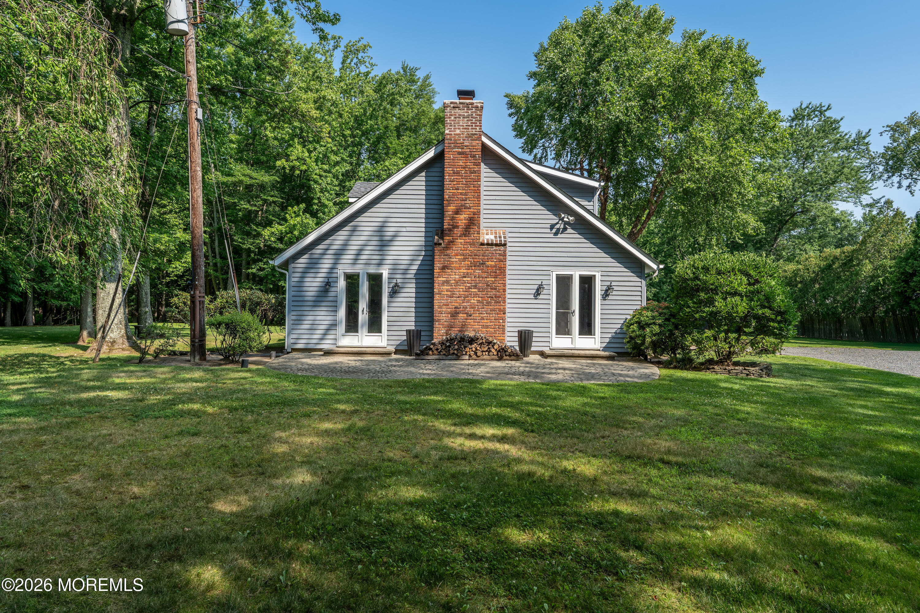 52 Shrewsbury Drive Rumson NJ 07760