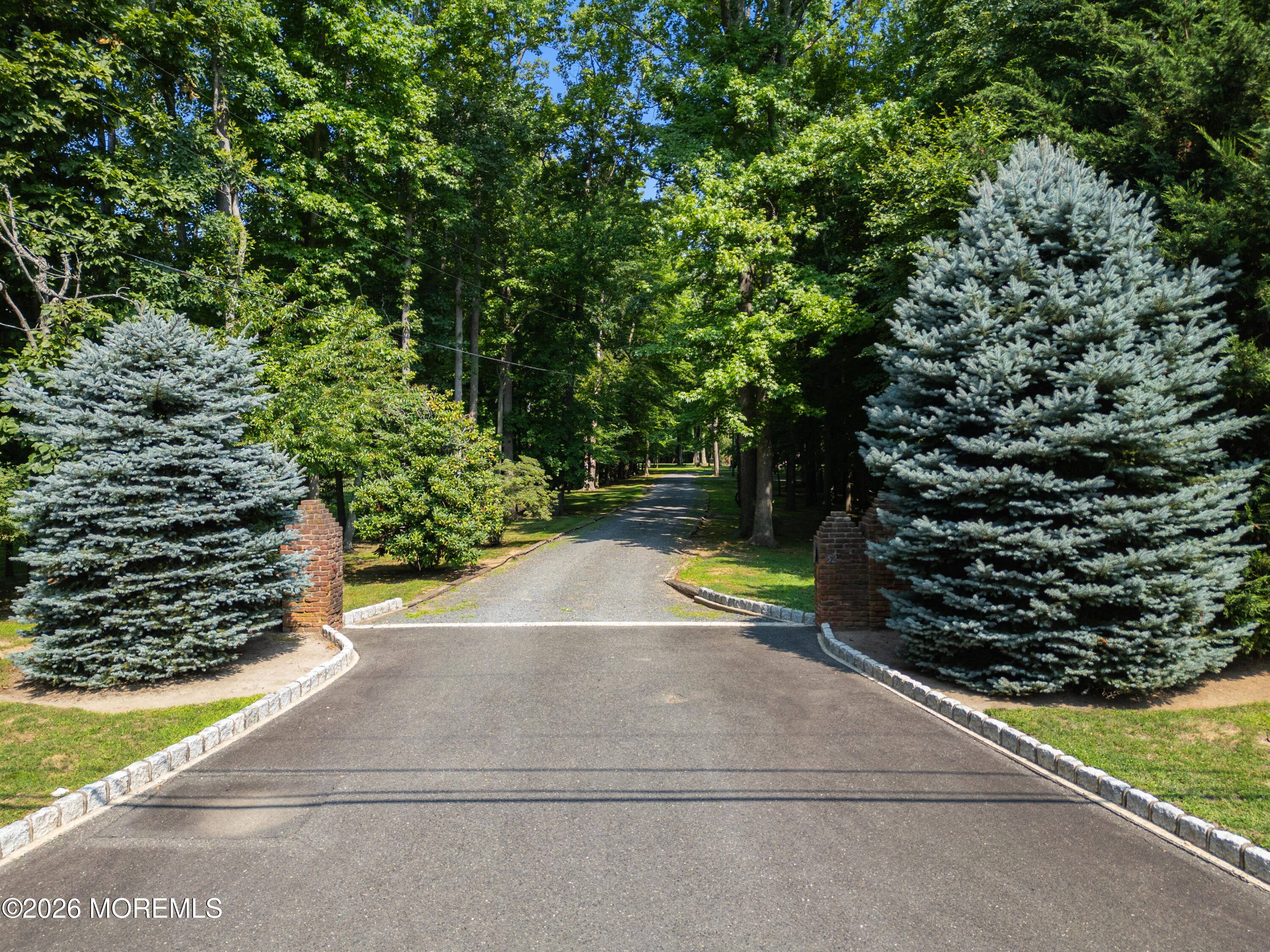 52 Shrewsbury Drive Rumson NJ 07760