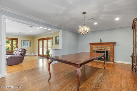29 Centerville Road Holmdel NJ 07733