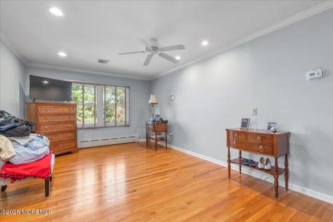 29 Centerville Road Holmdel NJ 07733