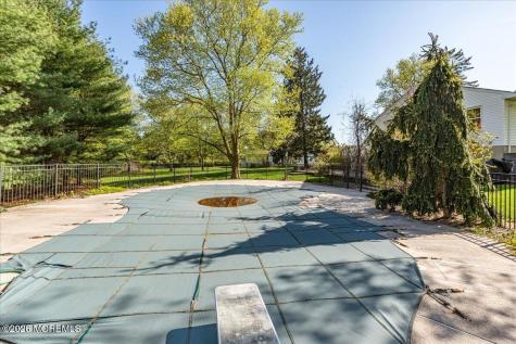 29 Centerville Road Holmdel NJ 07733