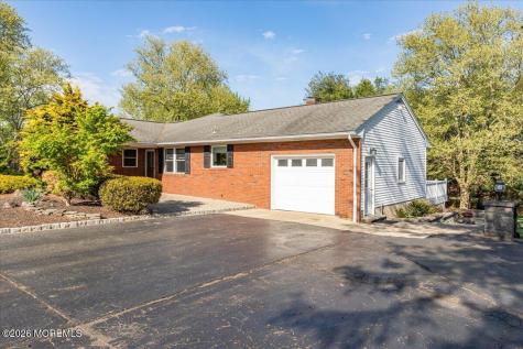 29 Centerville Road Holmdel NJ 07733