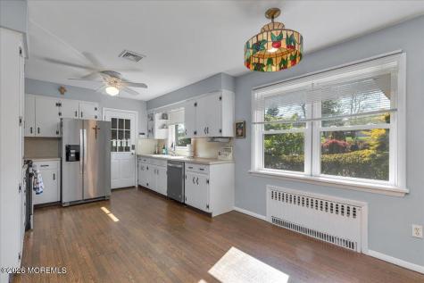 29 Centerville Road Holmdel NJ 07733