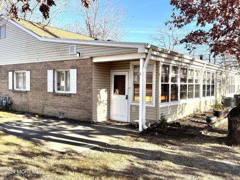 2 Chestnut Street Toms River NJ 08757