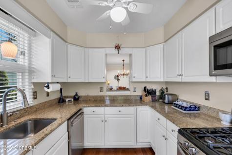 2429 Agincourt Road Toms River NJ 08755