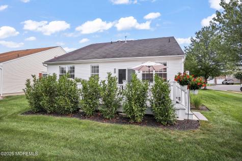 21 Silver Maple Lane Howell NJ 07731