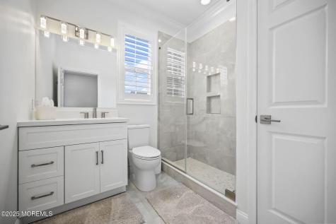 21 Silver Maple Lane Howell NJ 07731