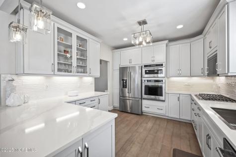 21 Silver Maple Lane Howell NJ 07731
