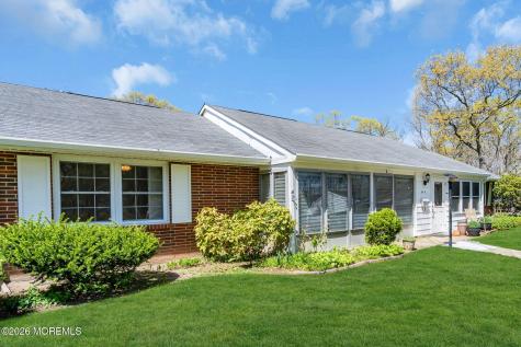 80C Dorchester Drive Lakewood NJ 08701