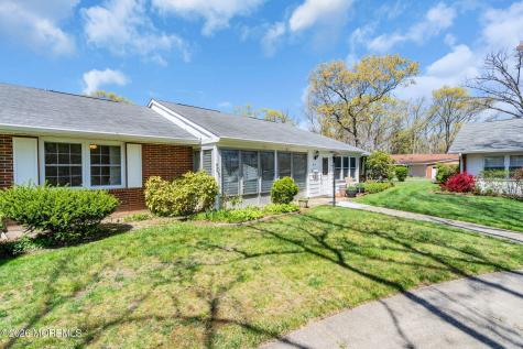 80C Dorchester Drive Lakewood NJ 08701
