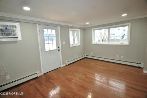 807 6th Street Union Beach NJ 07735