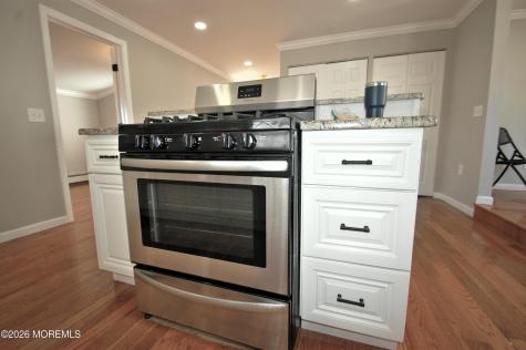 807 6th Street Union Beach NJ 07735