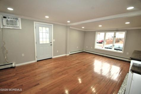 807 6th Street Union Beach NJ 07735