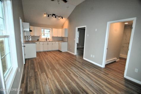 807 6th Street Union Beach NJ 07735