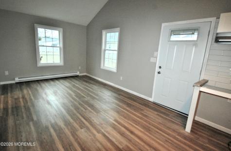 807 6th Street Union Beach NJ 07735