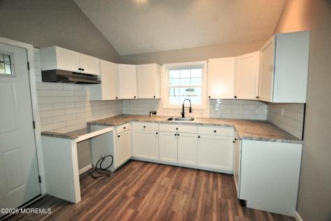 807 6th Street Union Beach NJ 07735