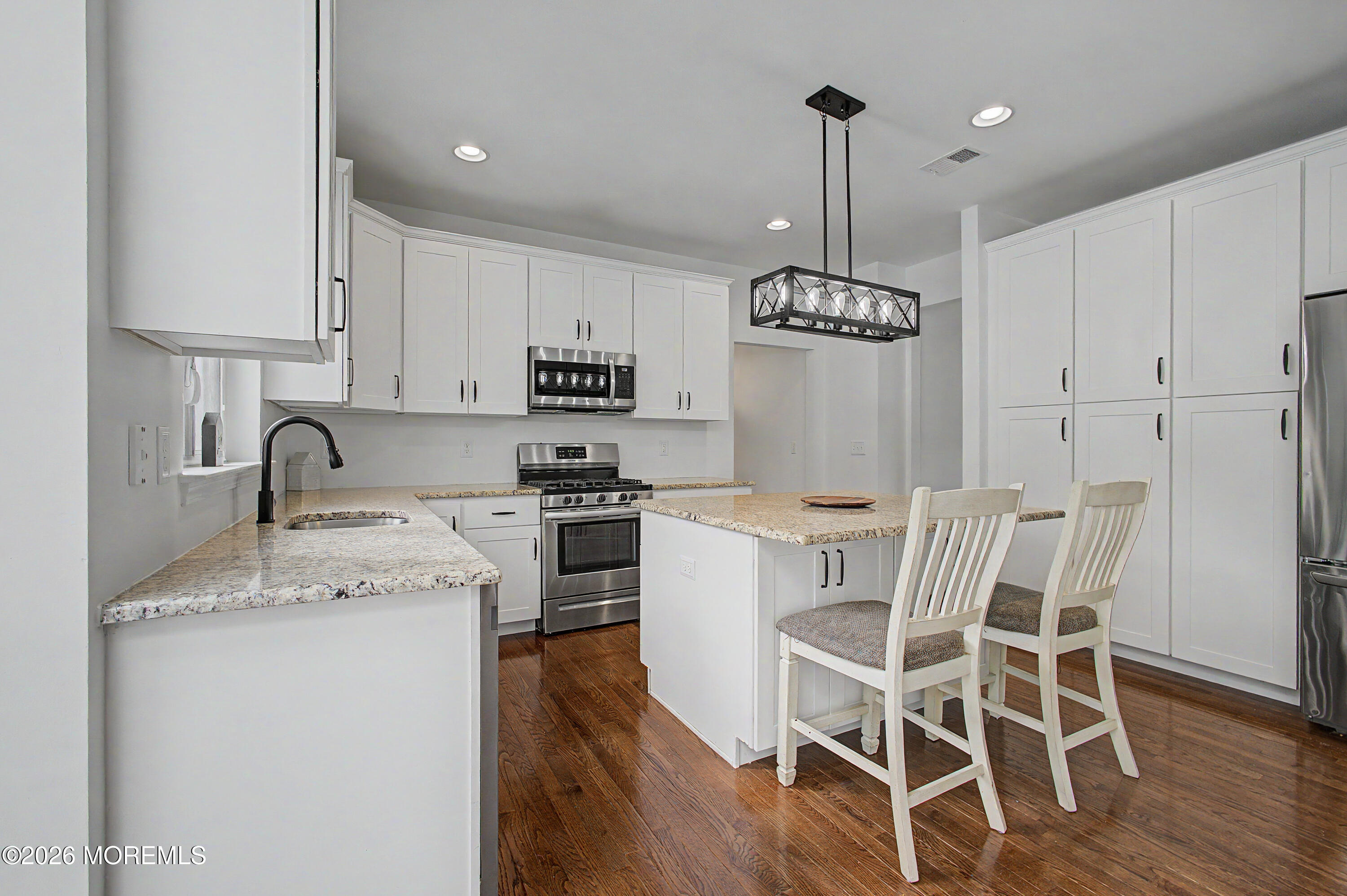 4 Prairie Lane Bayville NJ 08721