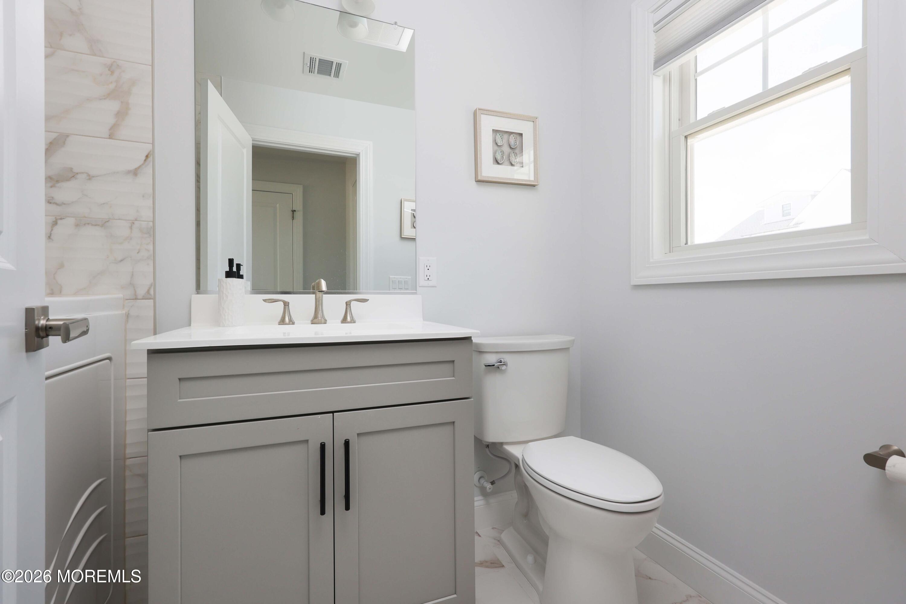 12 Osborn Dune Road Mantoloking NJ 08738