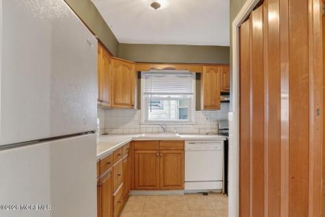 289 S Bridge Avenue Red Bank NJ 07701