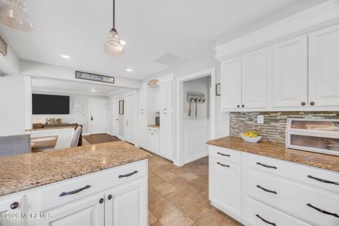 7 Stratford Drive Old Bridge NJ 08857