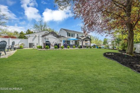 7 Stratford Drive Old Bridge NJ 08857