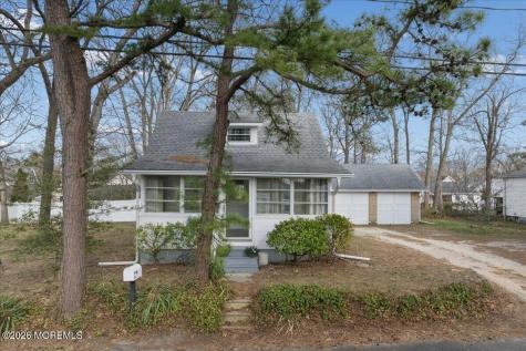 519 Barber Avenue Brick NJ 08723