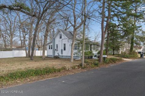 519 Barber Avenue Brick NJ 08723