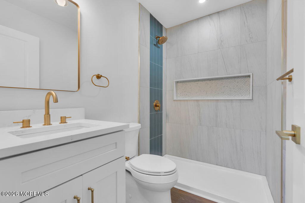 148 Torpedo Road Manahawkin NJ 08050