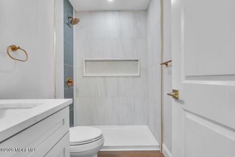 148 Torpedo Road Manahawkin NJ 08050