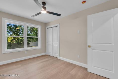 148 Torpedo Road Manahawkin NJ 08050