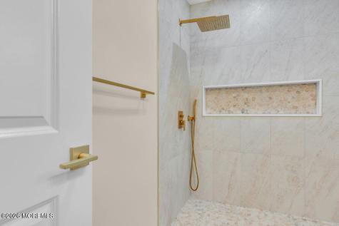 148 Torpedo Road Manahawkin NJ 08050