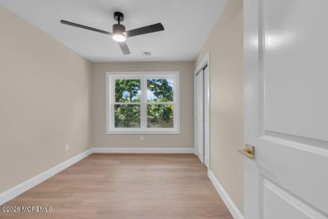 148 Torpedo Road Manahawkin NJ 08050