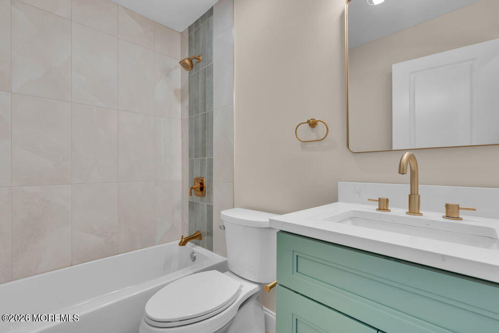 148 Torpedo Road Manahawkin NJ 08050
