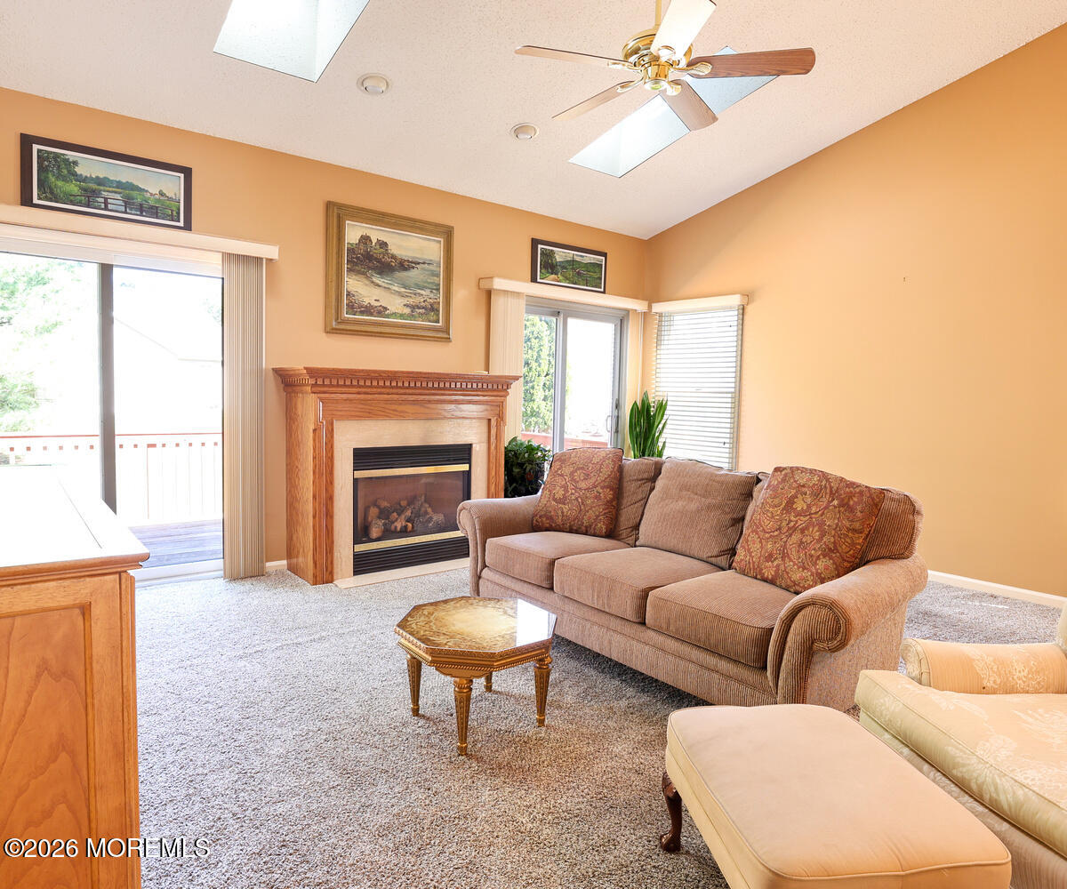 7 Sherwood Drive Jamesburg NJ 08831