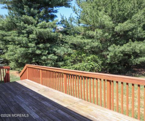 7 Sherwood Drive Jamesburg NJ 08831