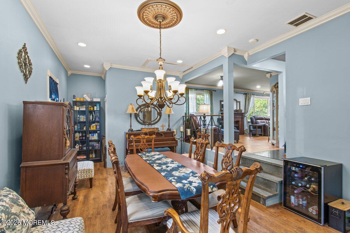 687 Hopping Road Belford NJ 07718