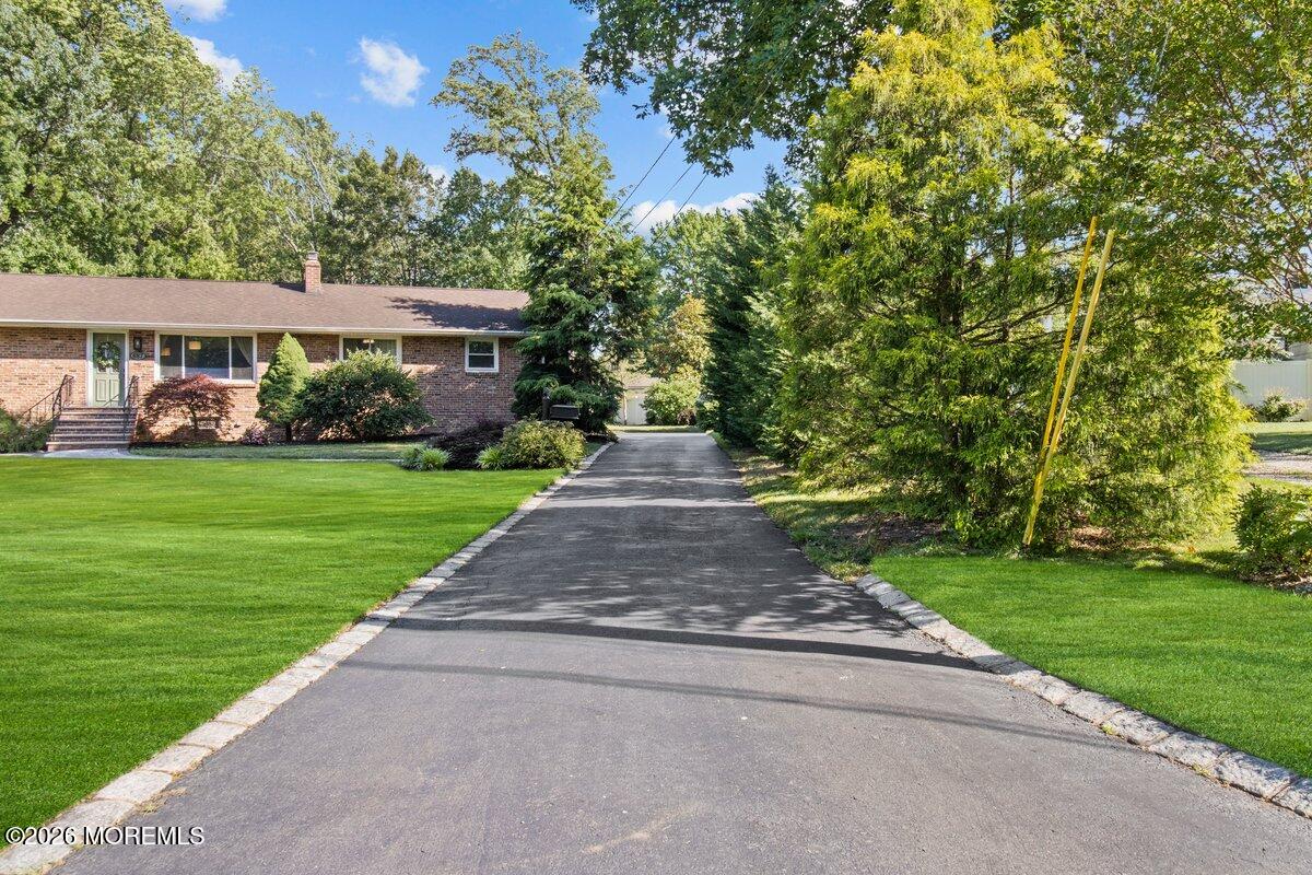 687 Hopping Road Belford NJ 07718