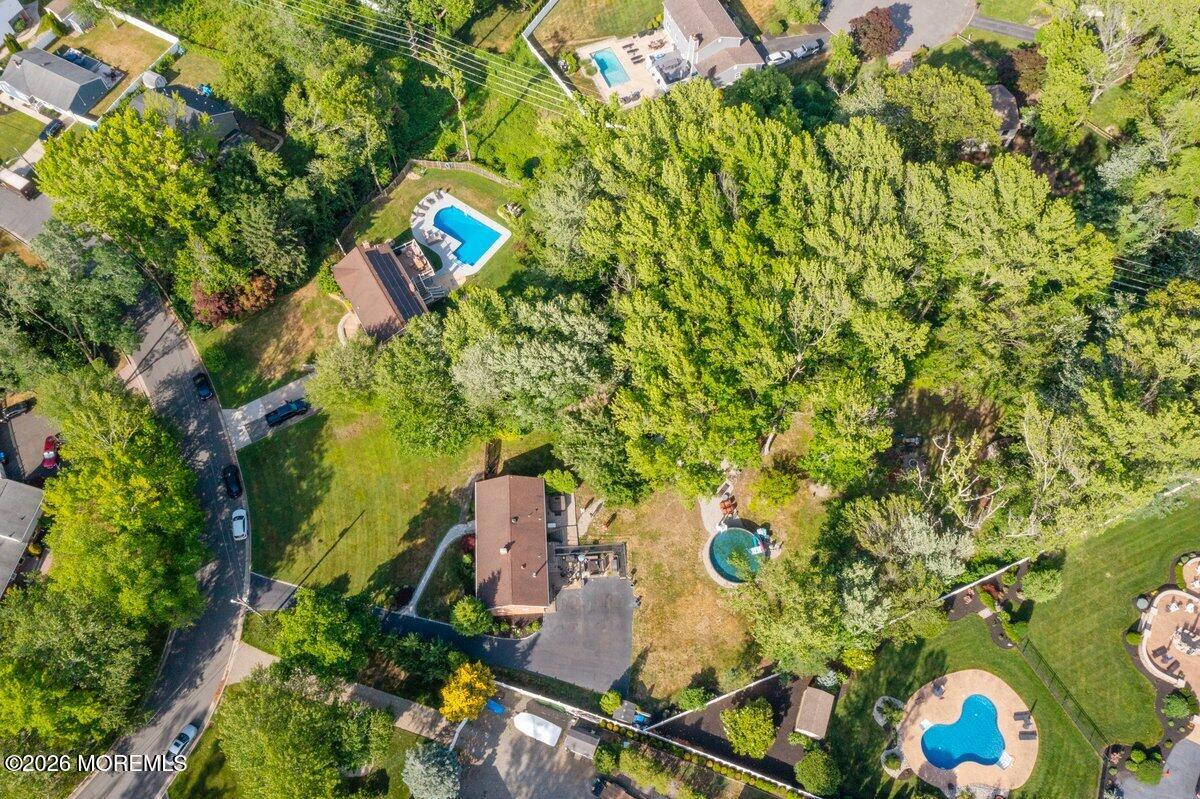 687 Hopping Road Belford NJ 07718