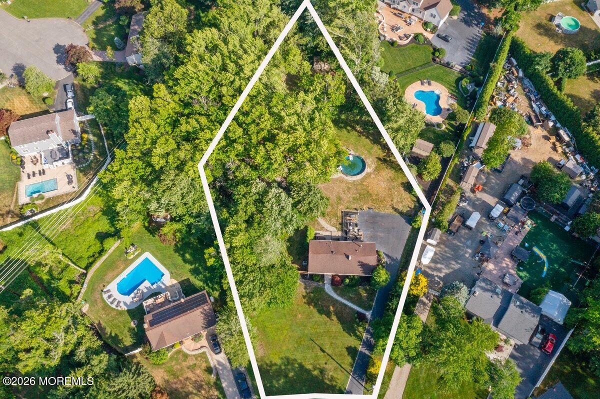 687 Hopping Road Belford NJ 07718