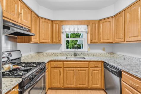 10 Sheridan Road Toms River NJ 08757