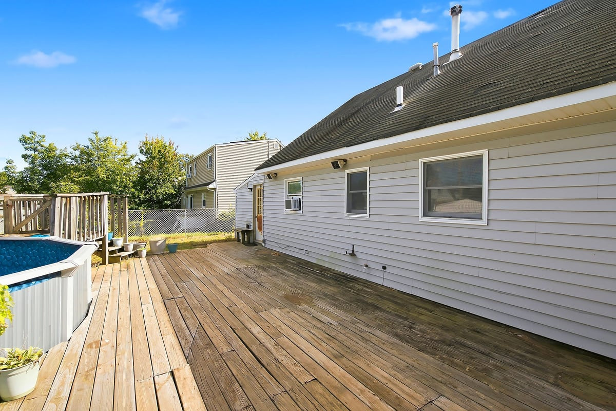 11 Kendall Drive Parlin NJ 08859