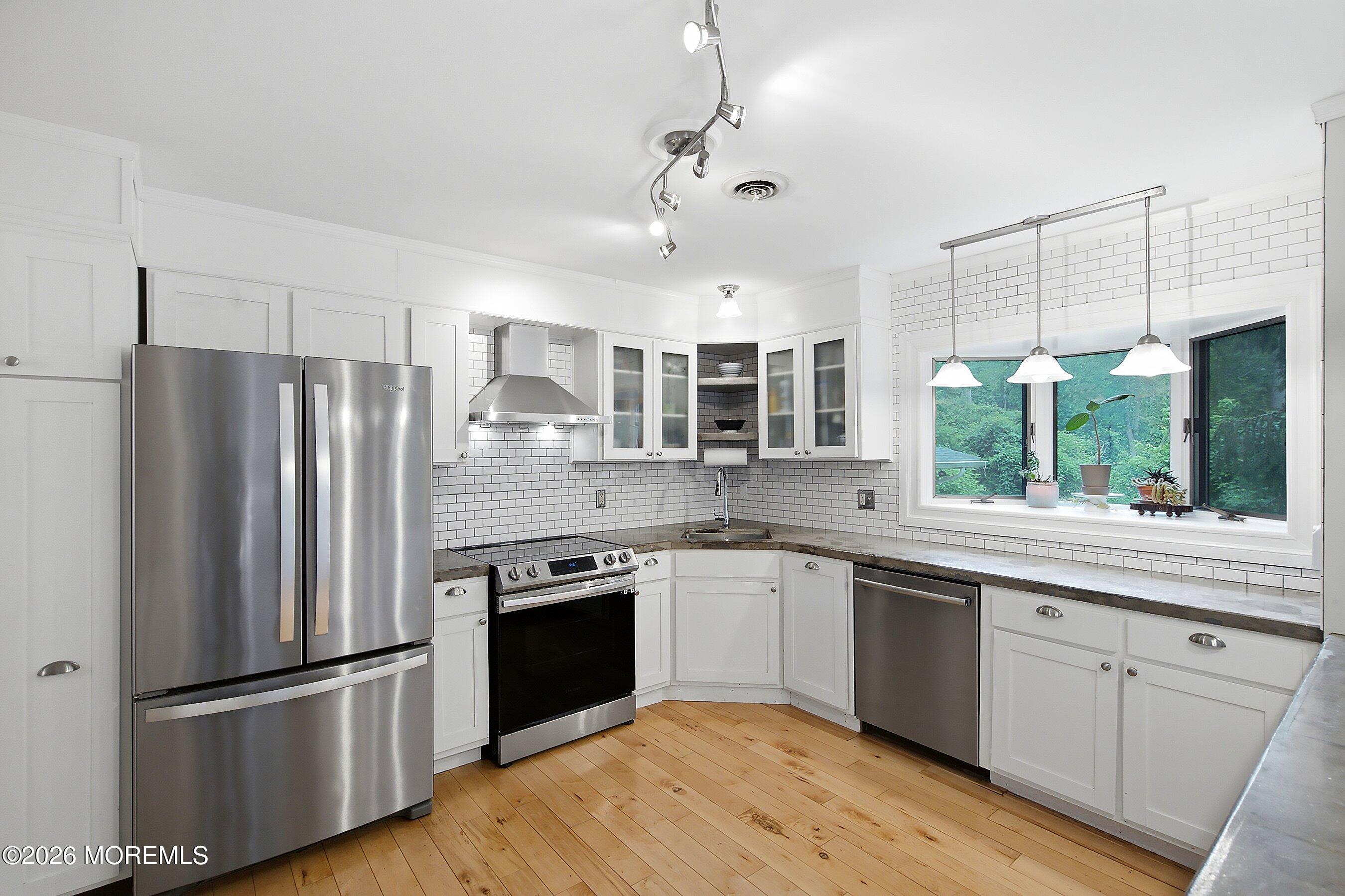 95 Jacobs Creek Road Ewing NJ 08628