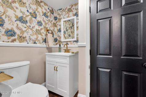 82 Clearwater Drive Waretown NJ 08758